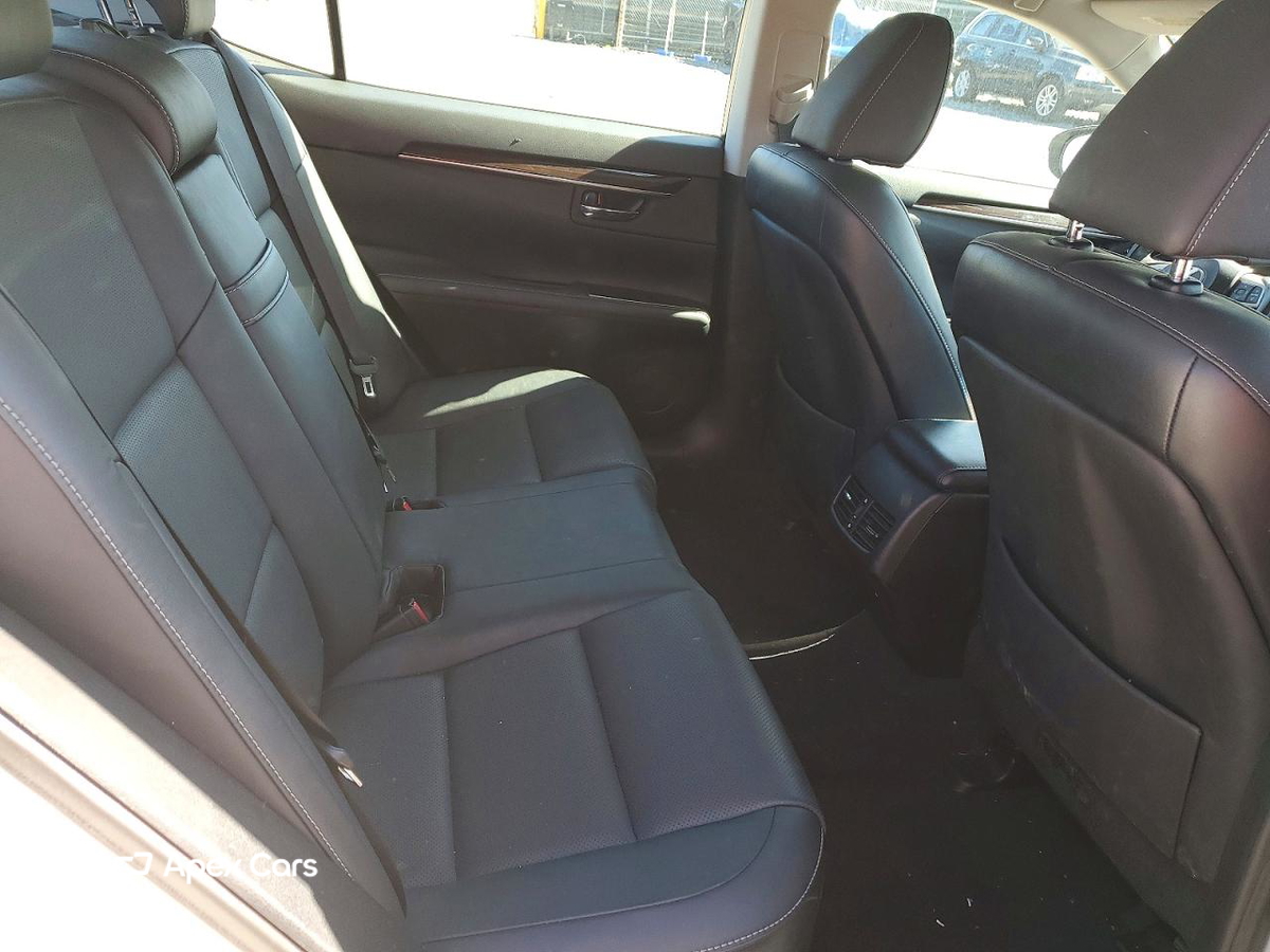 Lexus ES 2017