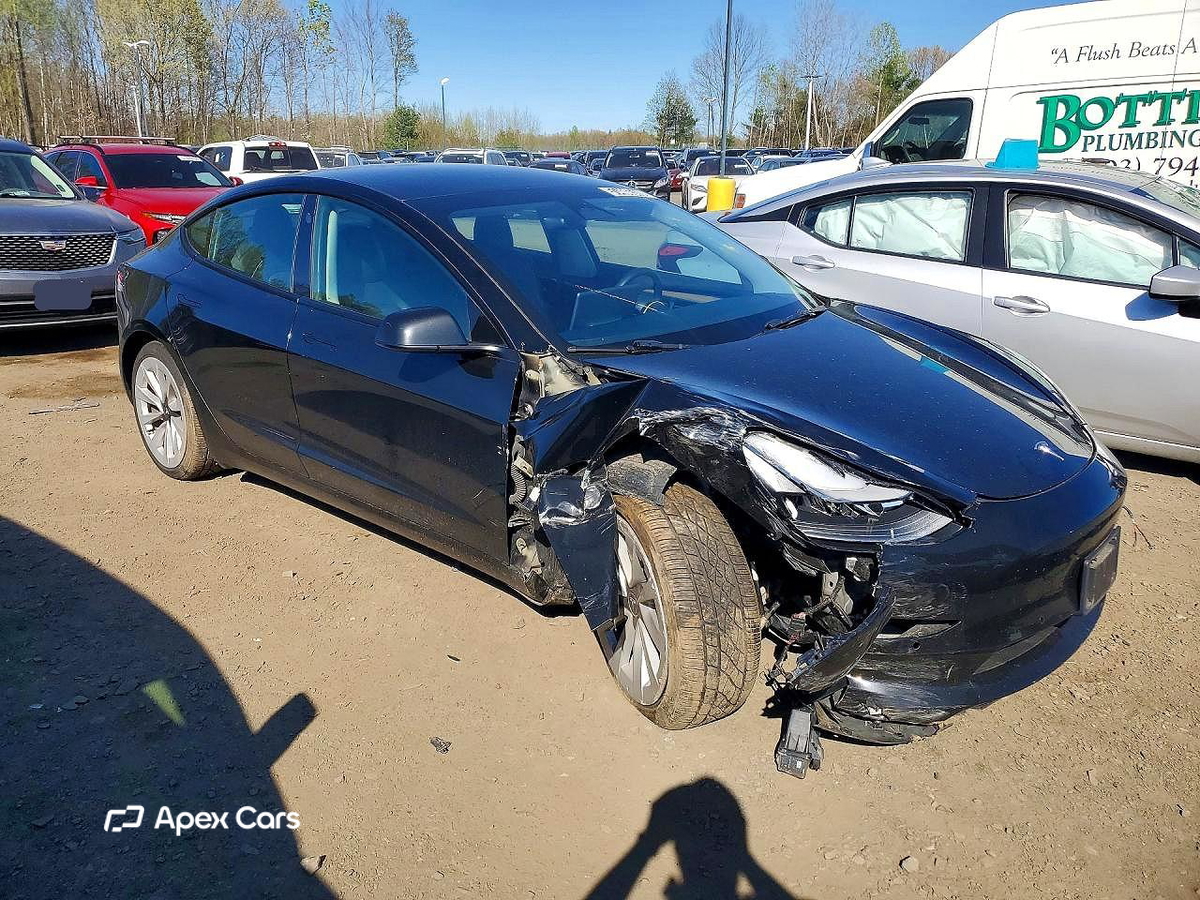 Tesla Model 3 2022