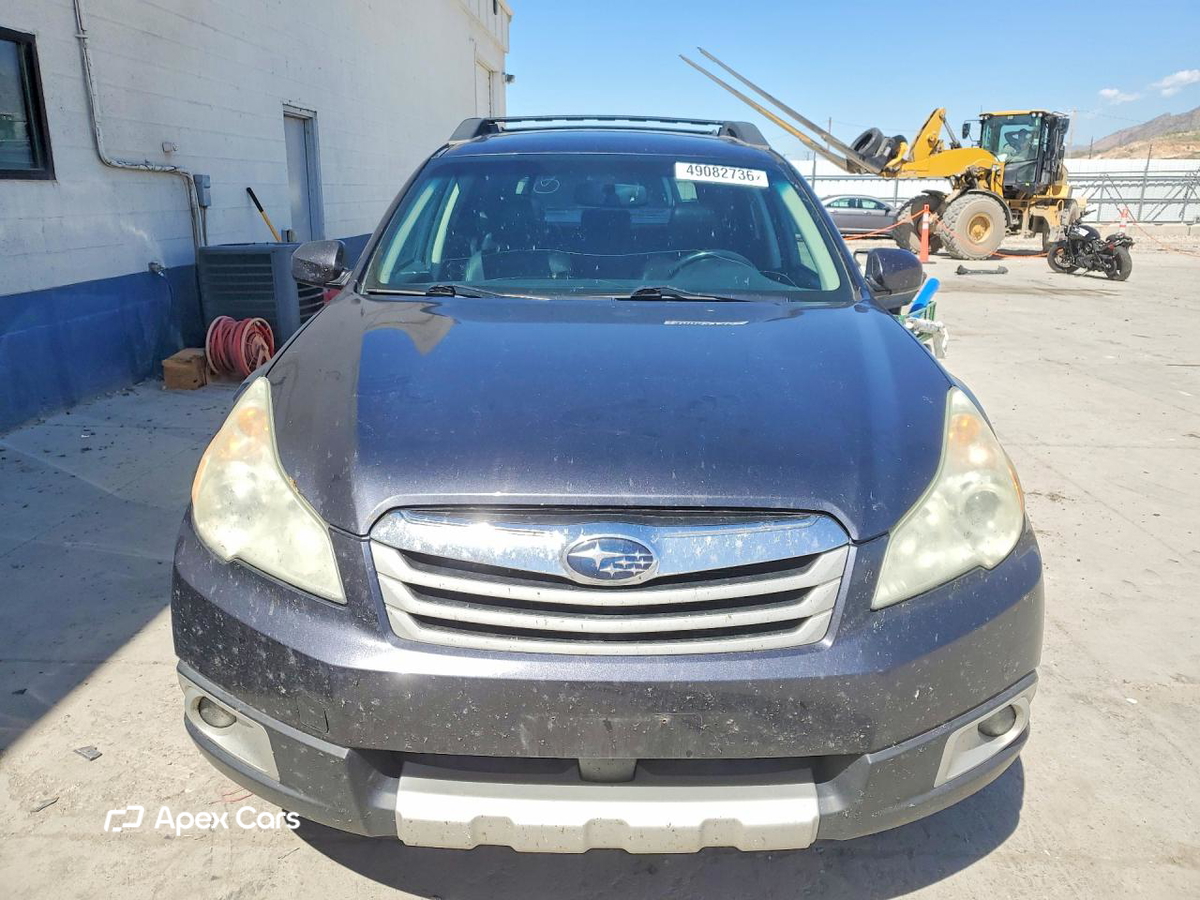 Subaru Outback 2011