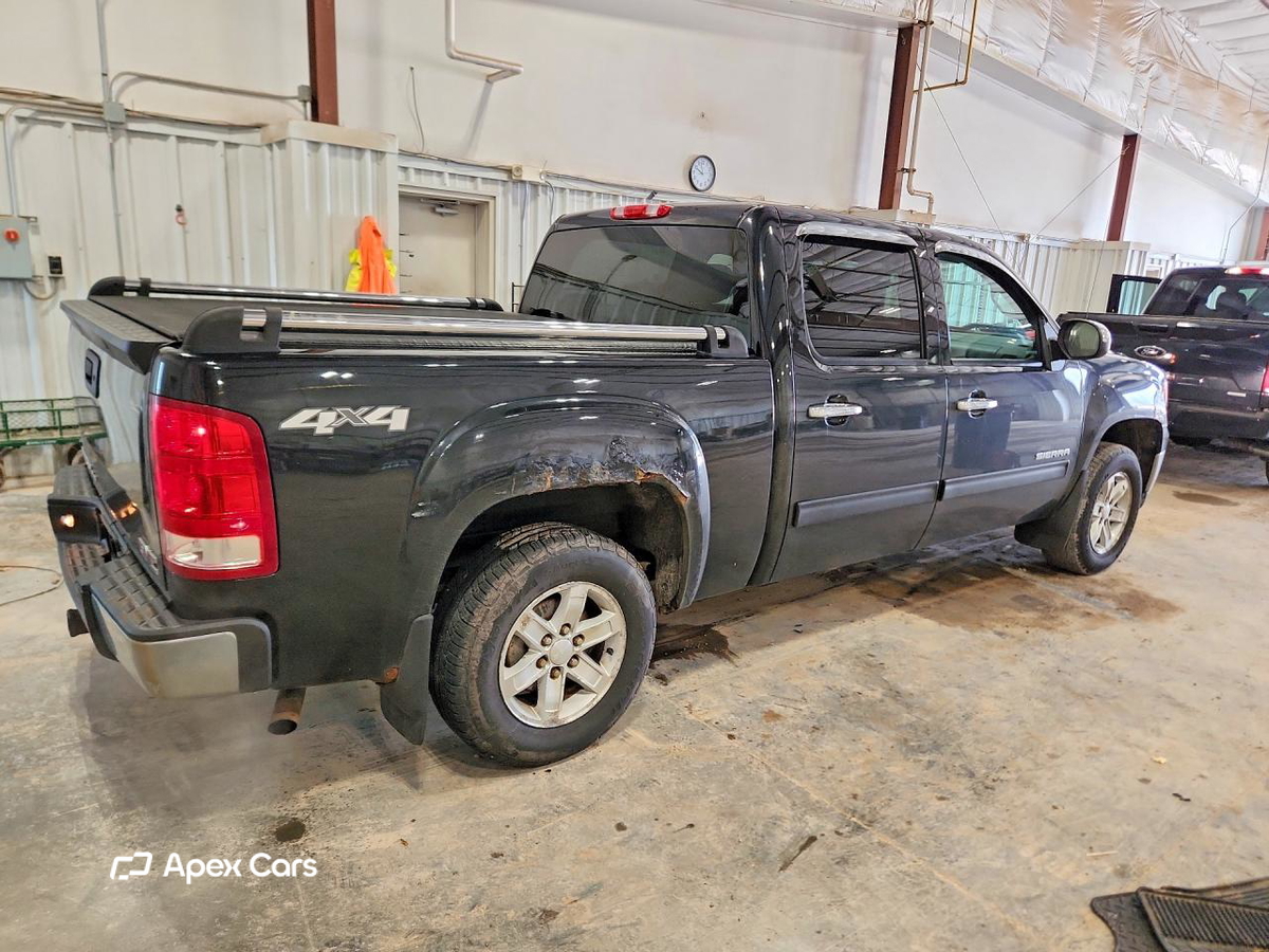GMC Sierra 2013