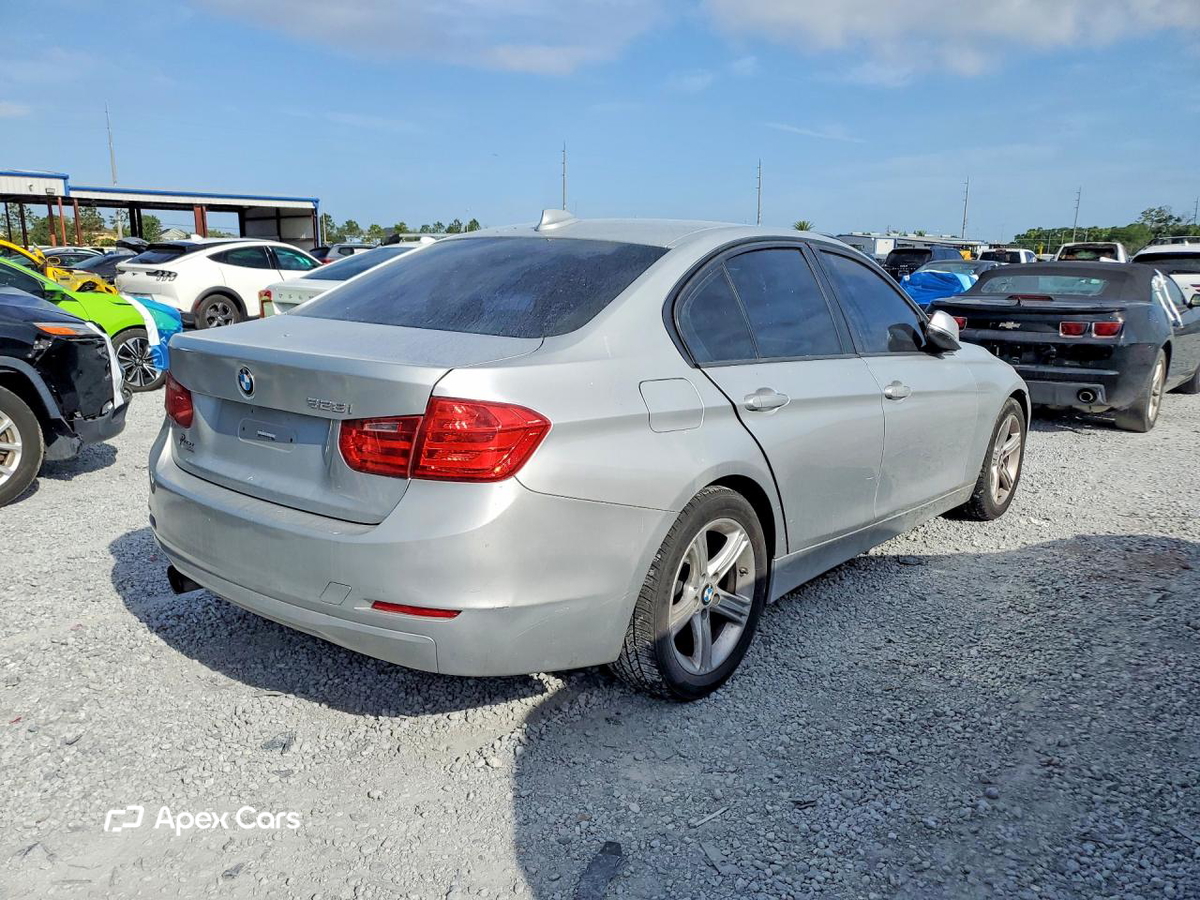 BMW Series 3 2012
