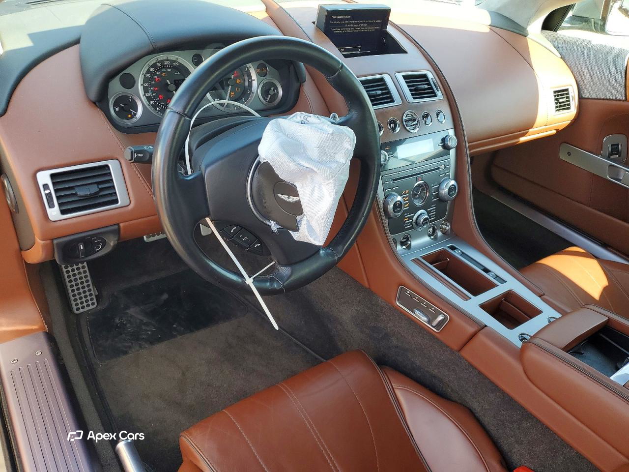 Aston Martin DB9 2014