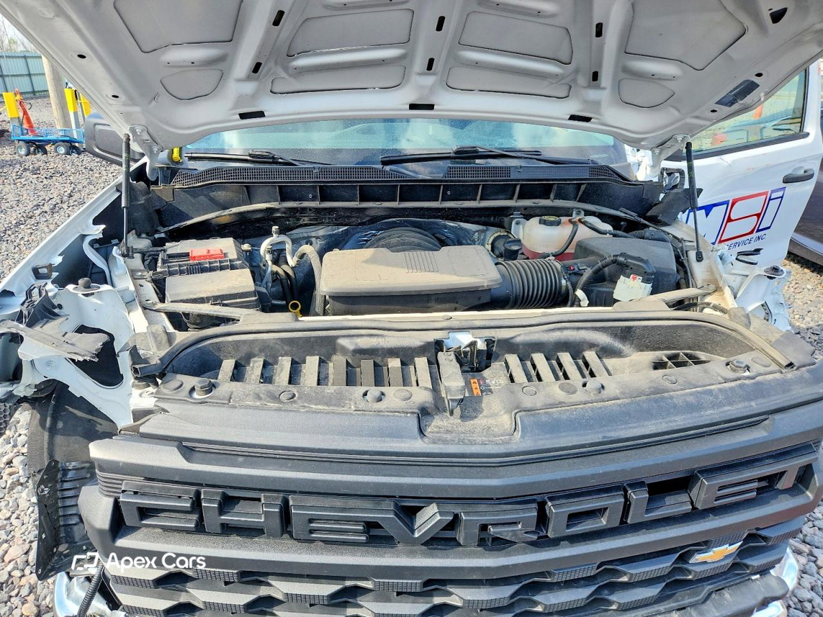 Chevrolet Silverado 2023