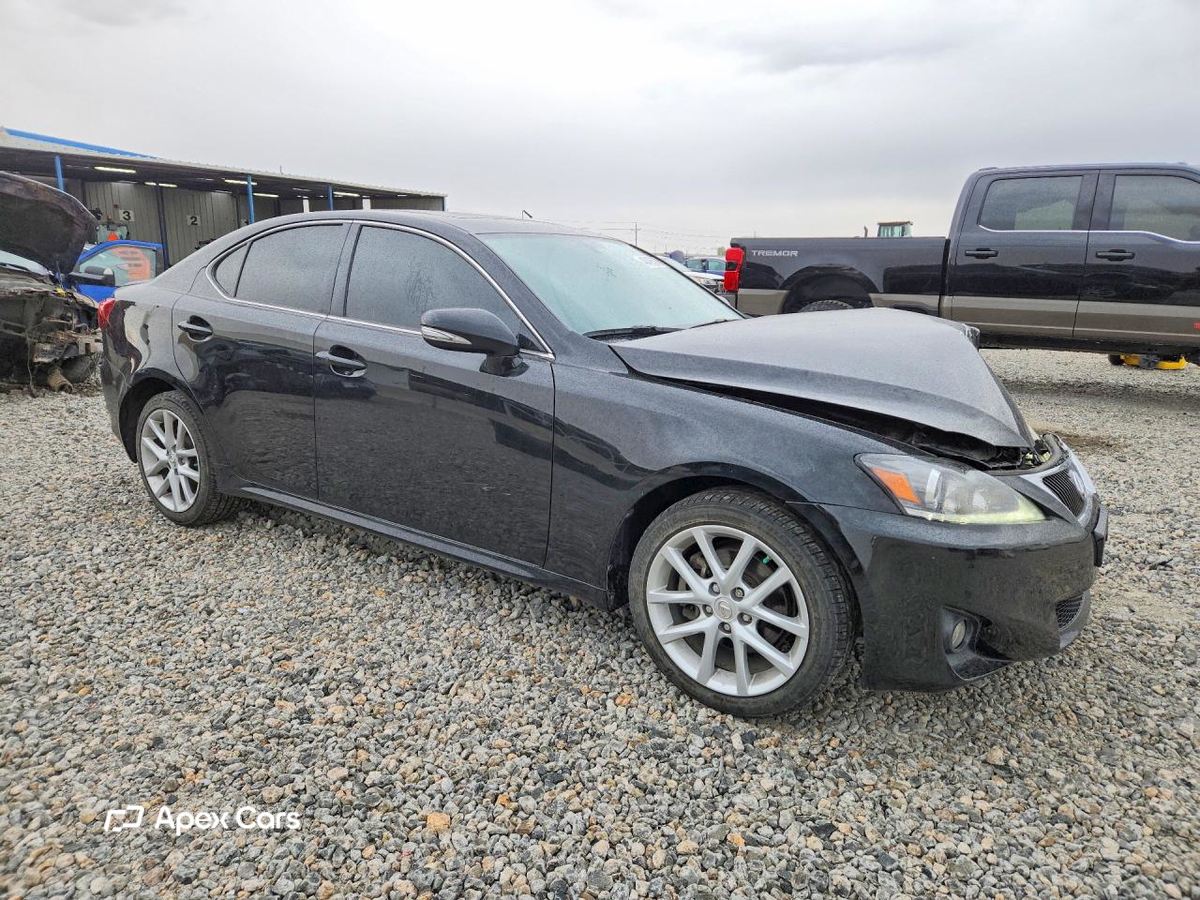 Lexus IS 2013