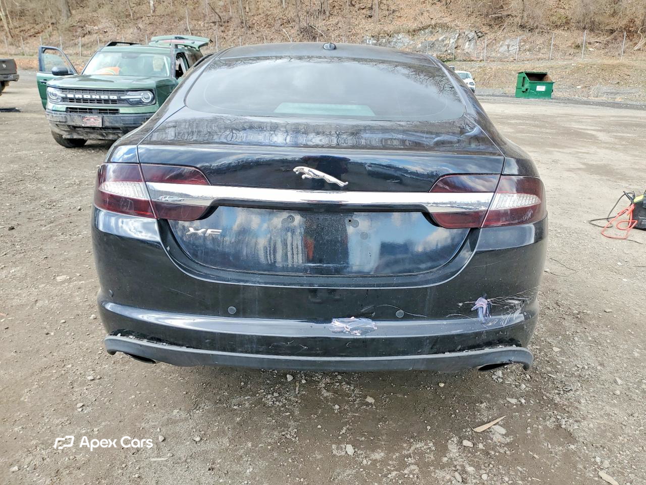 Jaguar XF 2012