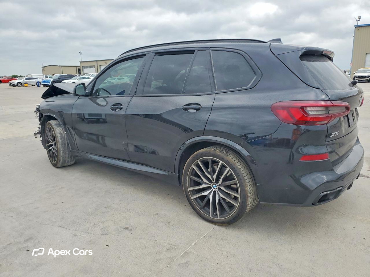 BMW X5 2021