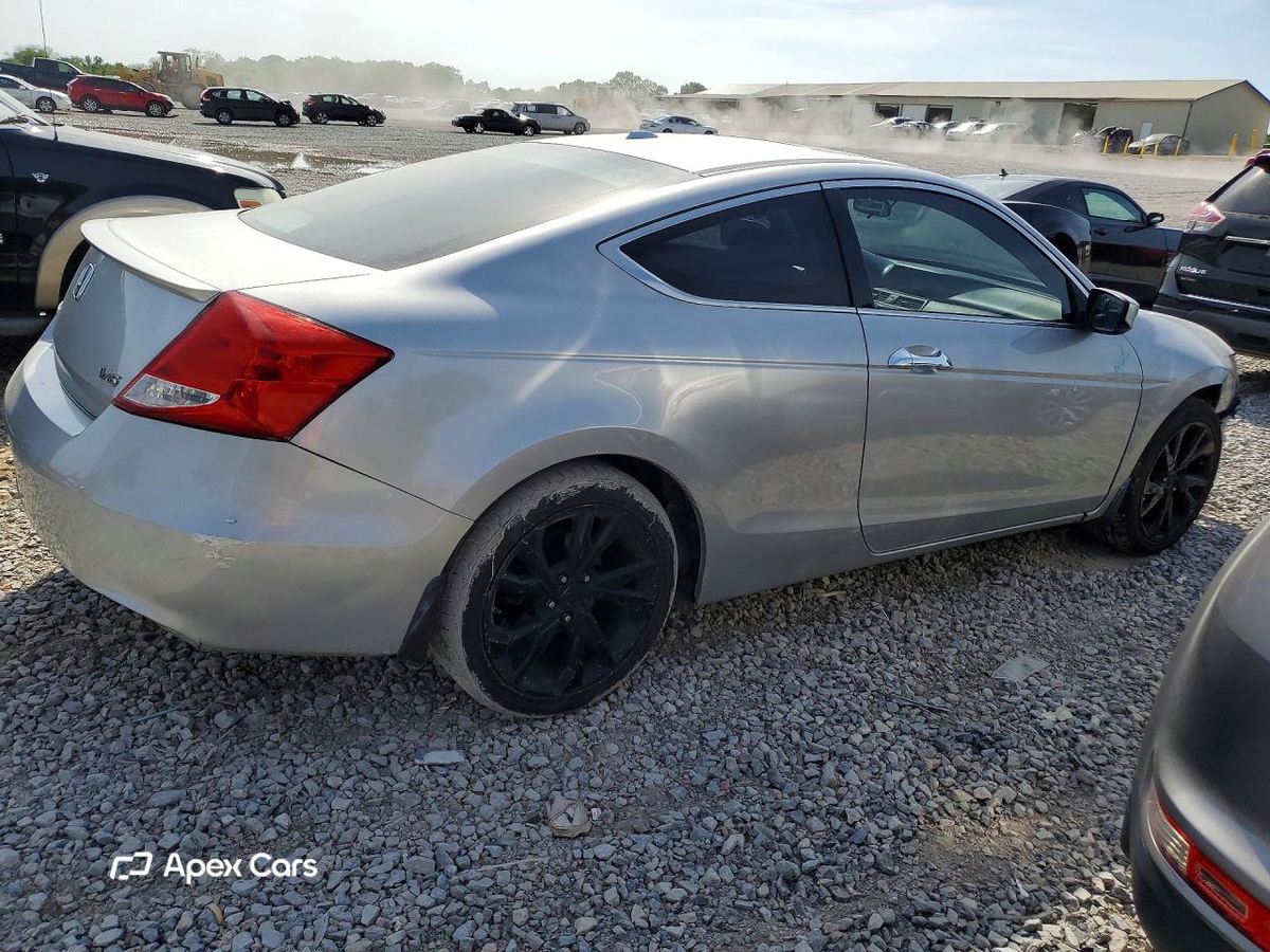 Honda Accord 2011