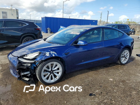 Tesla Model 3 2022 - Image 1 of 12