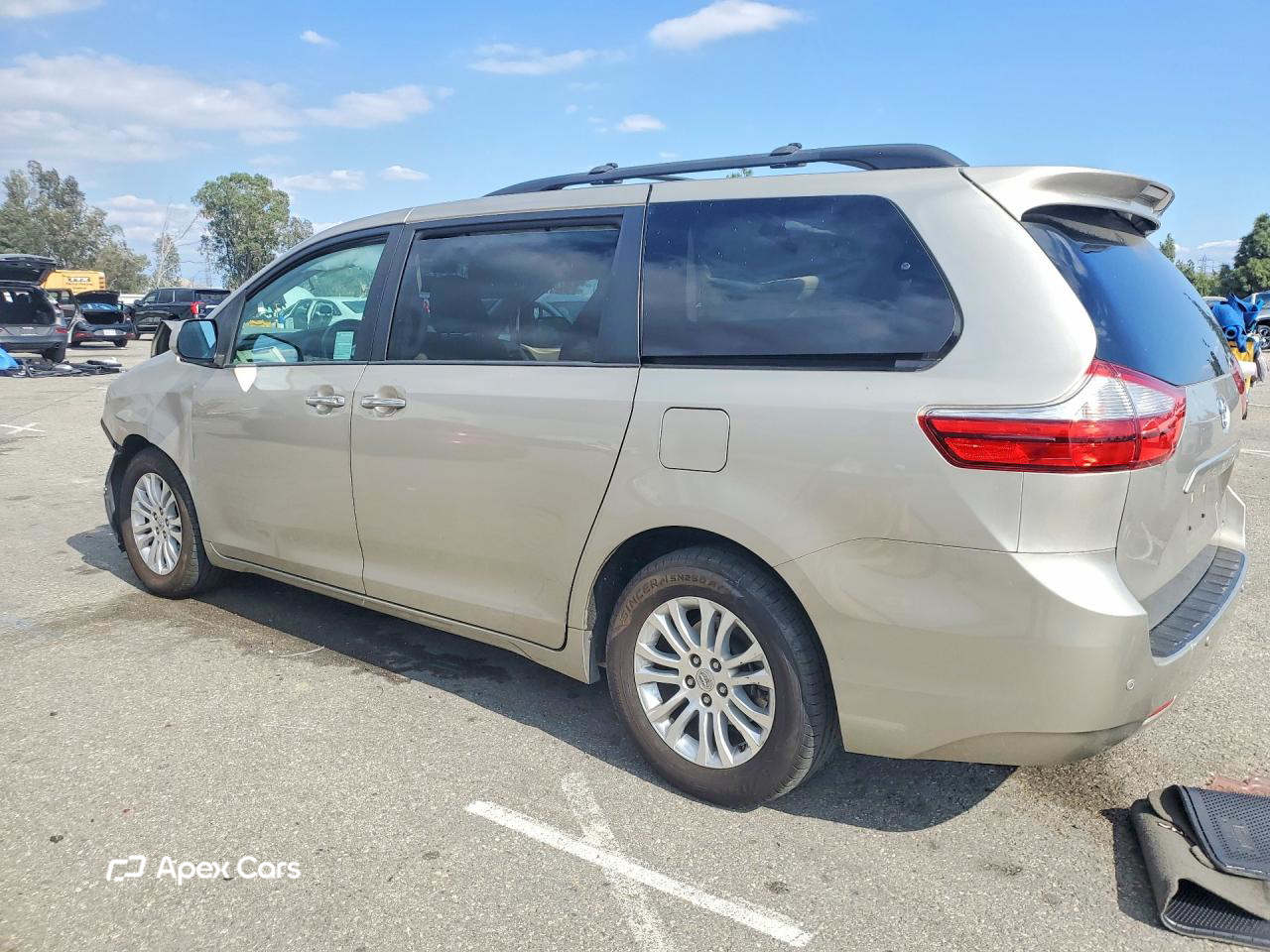 Toyota Sienna 2016