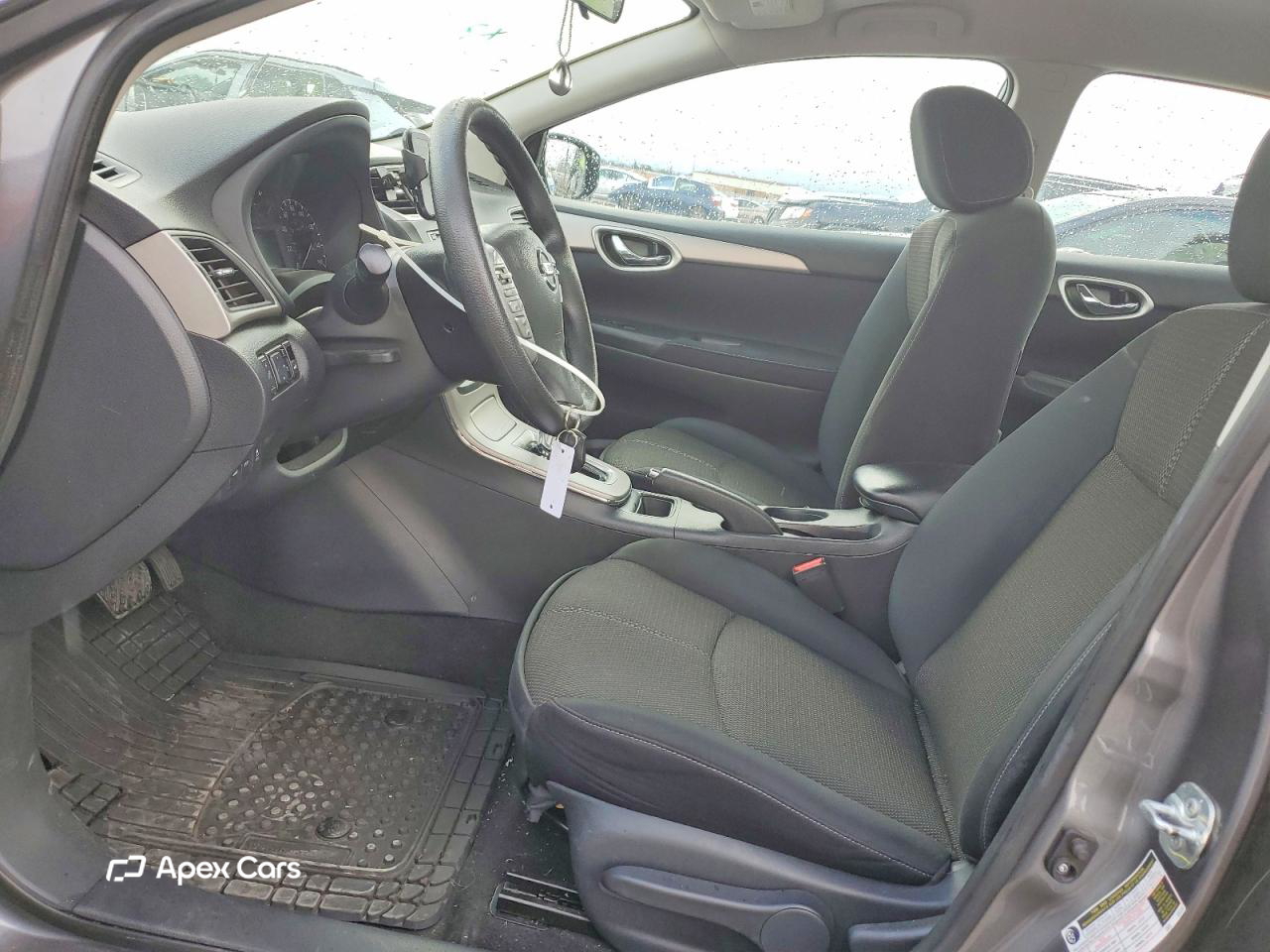 Nissan Sentra 2015