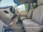 Toyota Sienna 2011