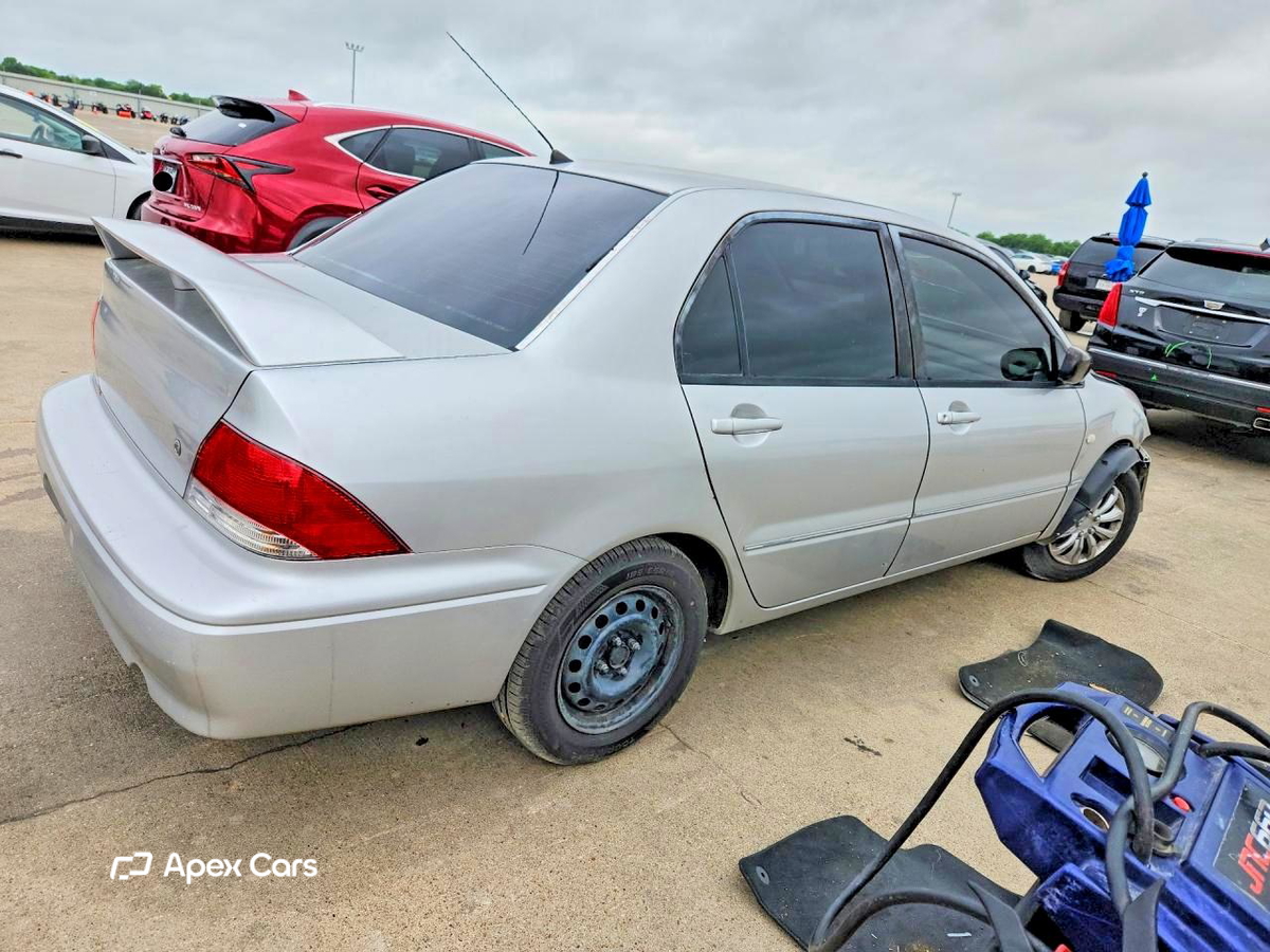 Mitsubishi Lancer 2002