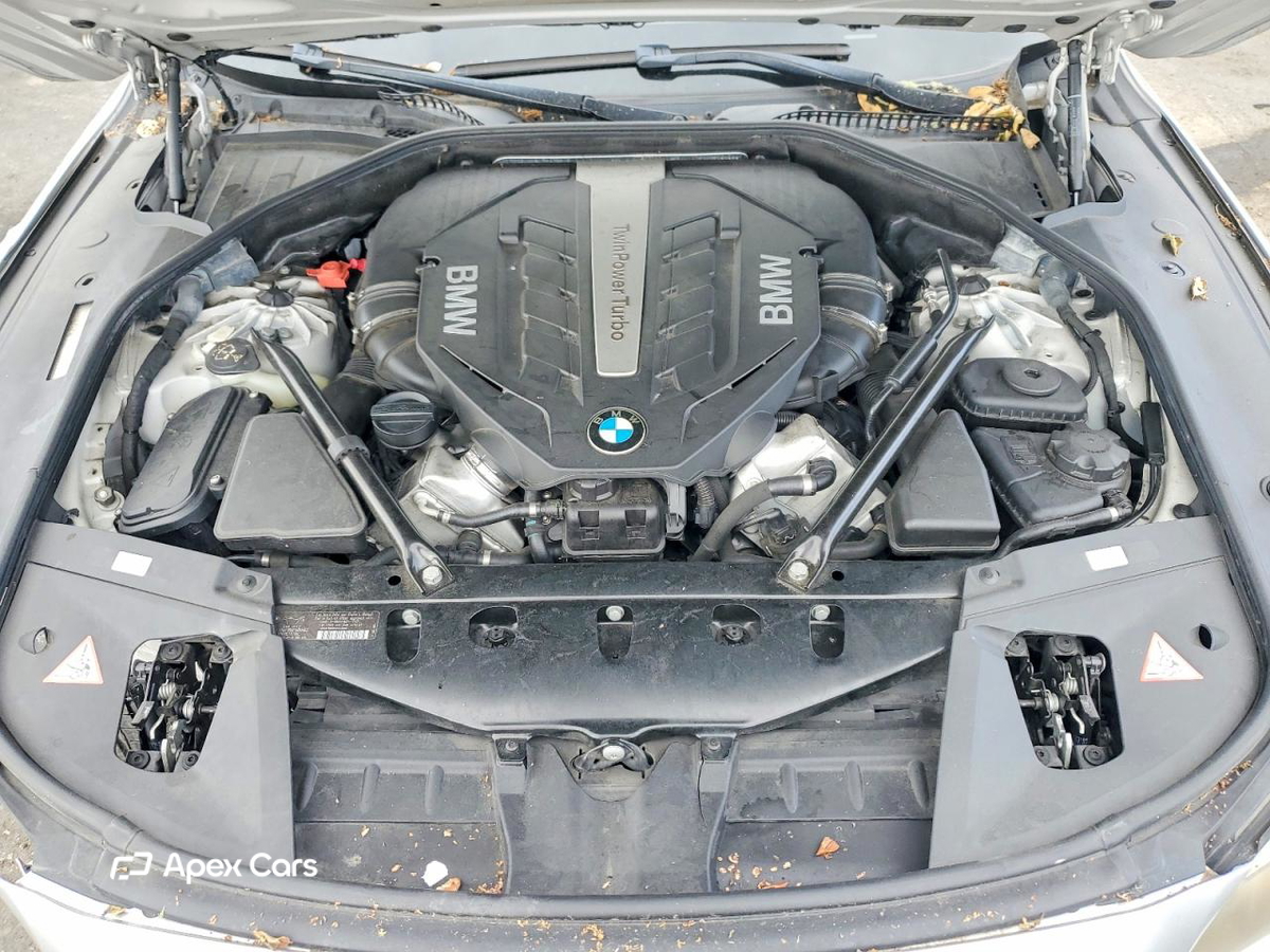 BMW Series 7 2012