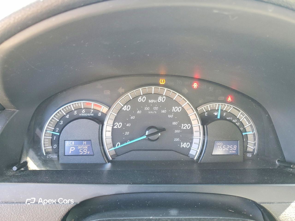 Toyota Camry 2012
