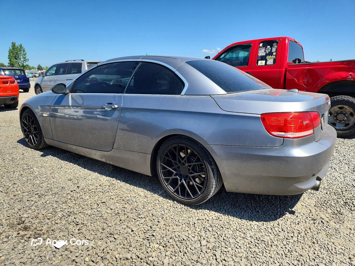 BMW Series 3 2009