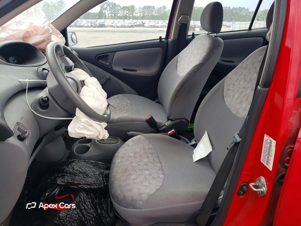 Toyota Echo 2002