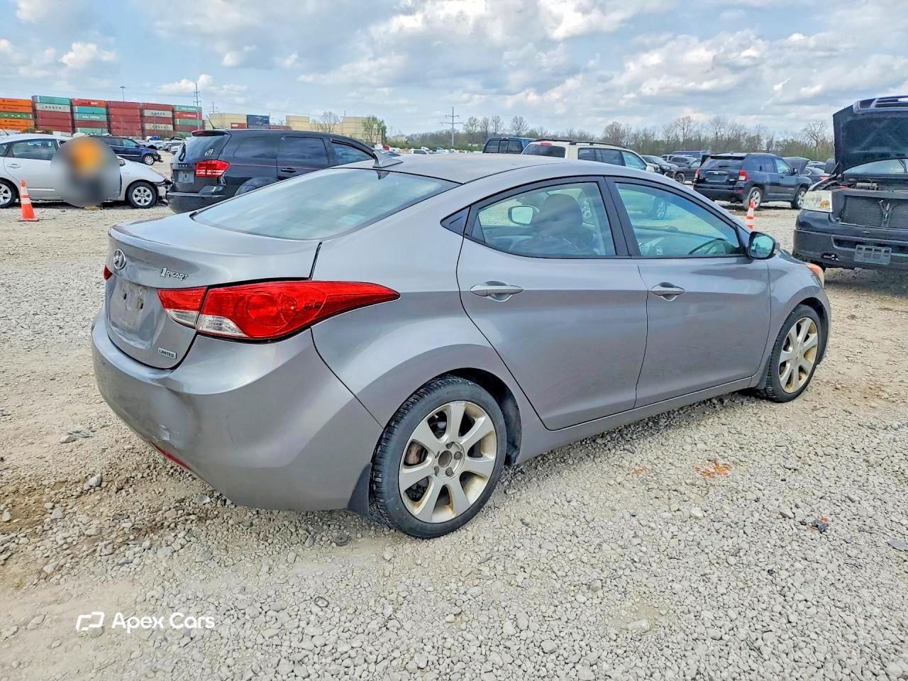Hyundai Elantra 2012