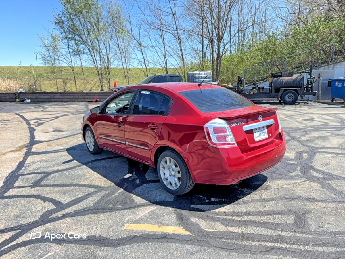 Nissan Sentra 2011