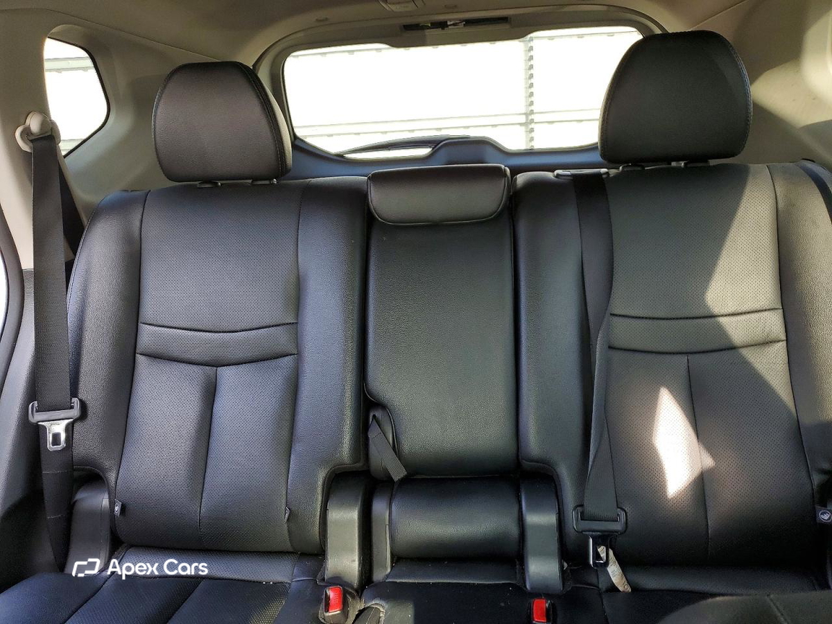 Nissan Rogue 2016