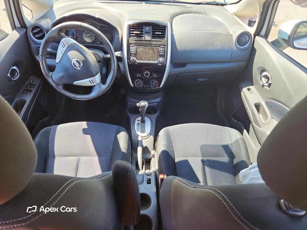 Nissan Versa 2016