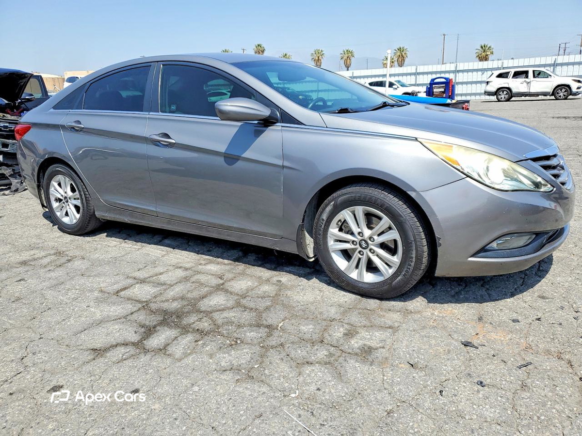 Hyundai Sonata 2013