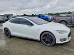 Tesla Model S 2015