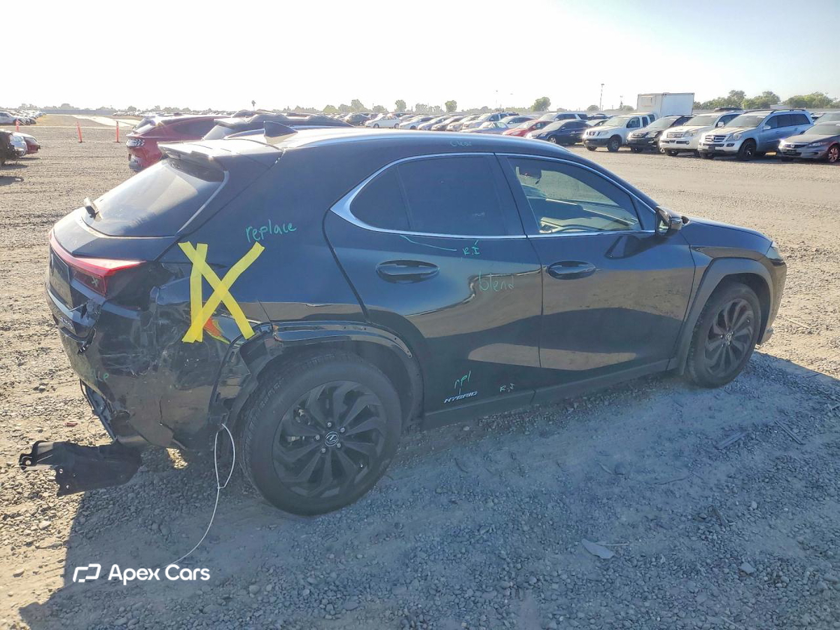 Lexus UX 2020