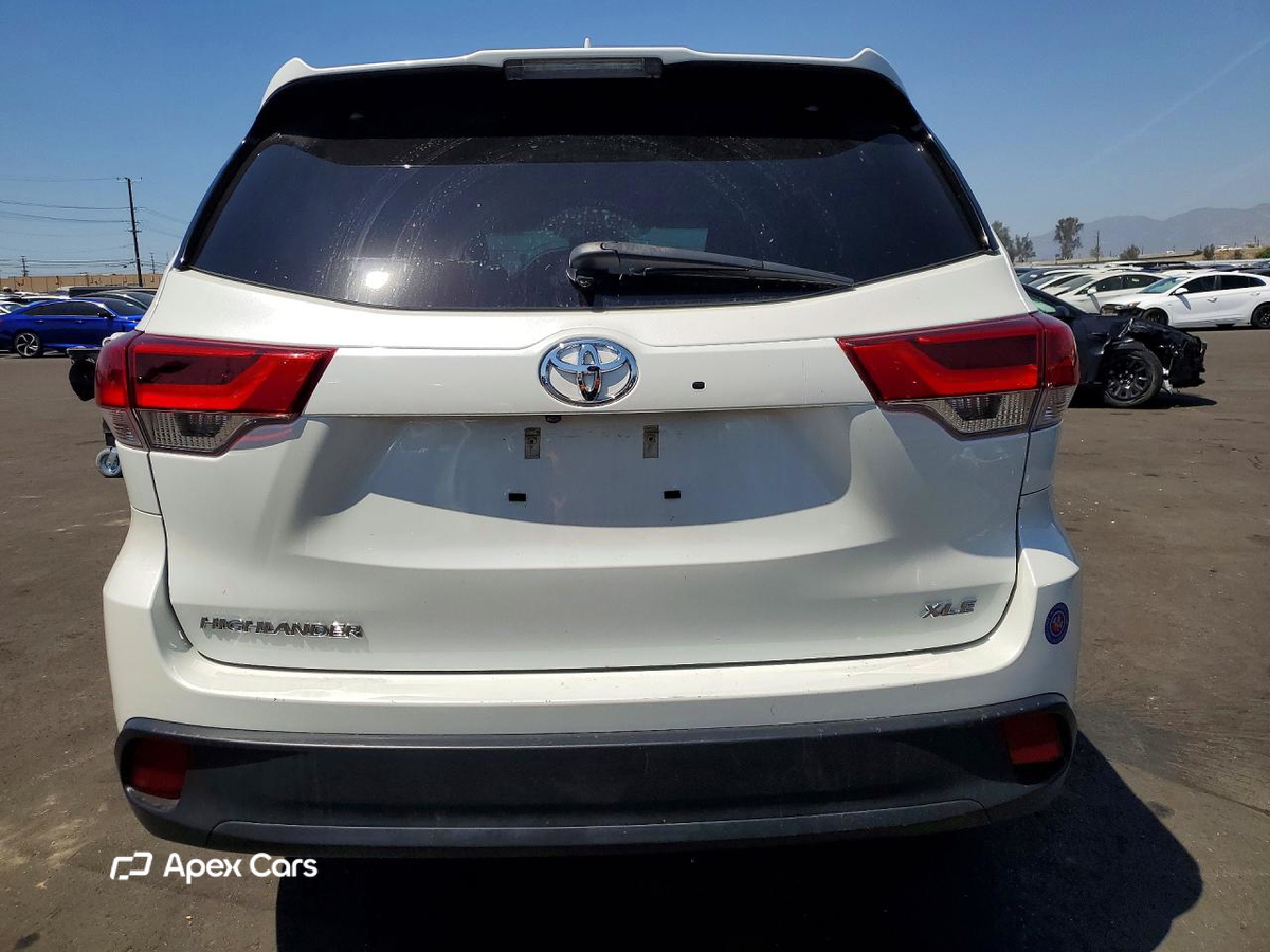 Toyota Highlander 2018
