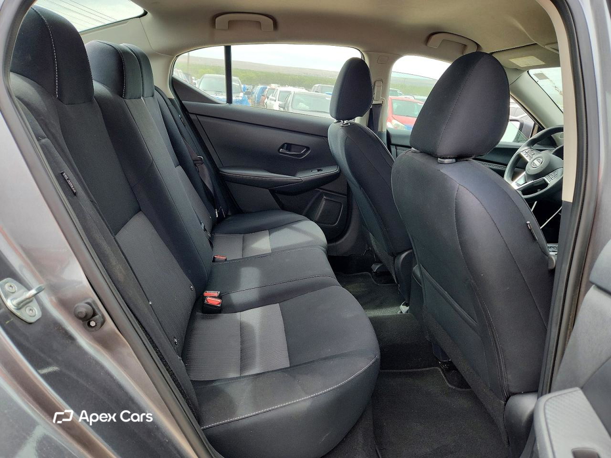 Nissan Sentra 2024