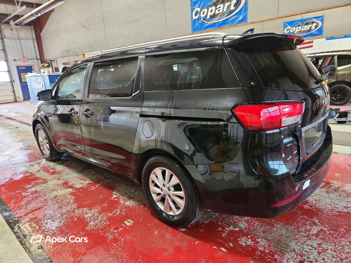 Kia Sedona 2016