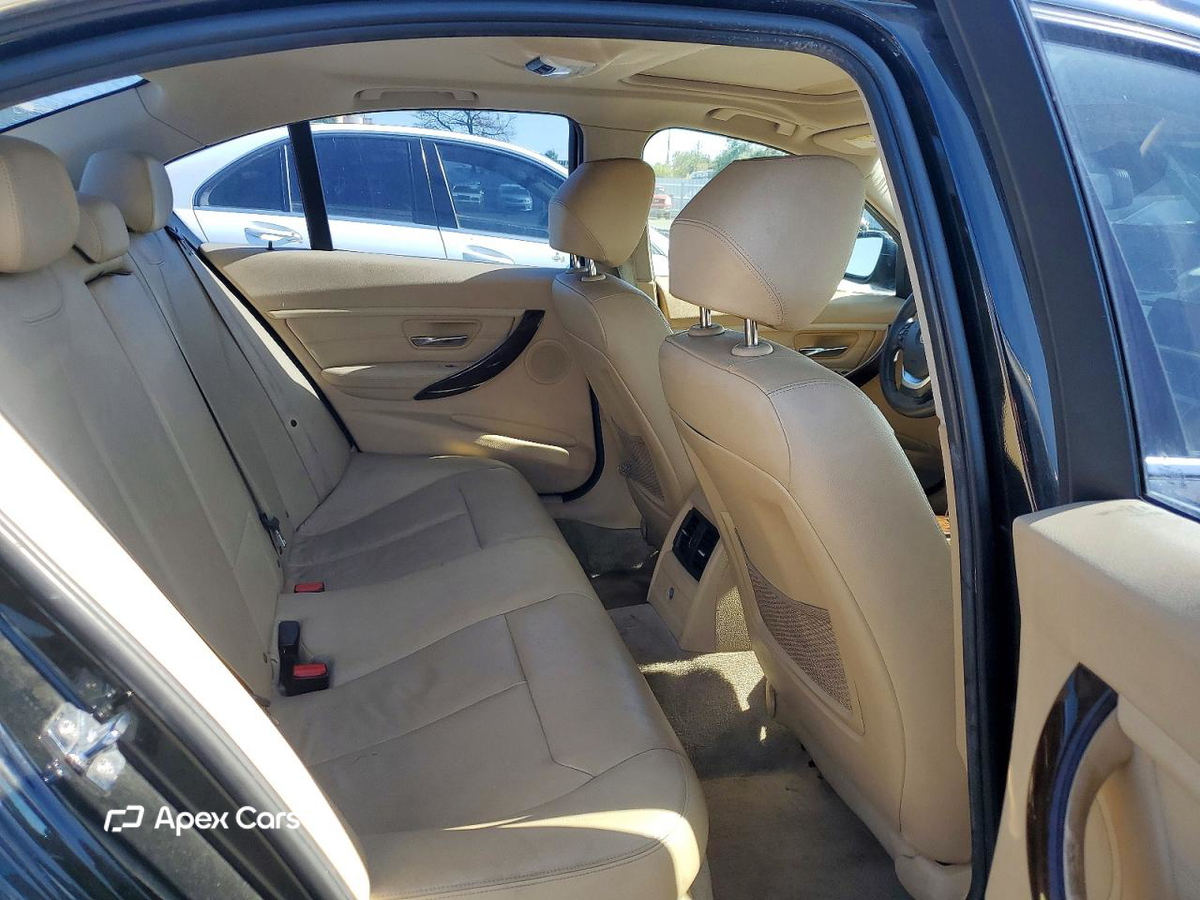 BMW Series 3 2012