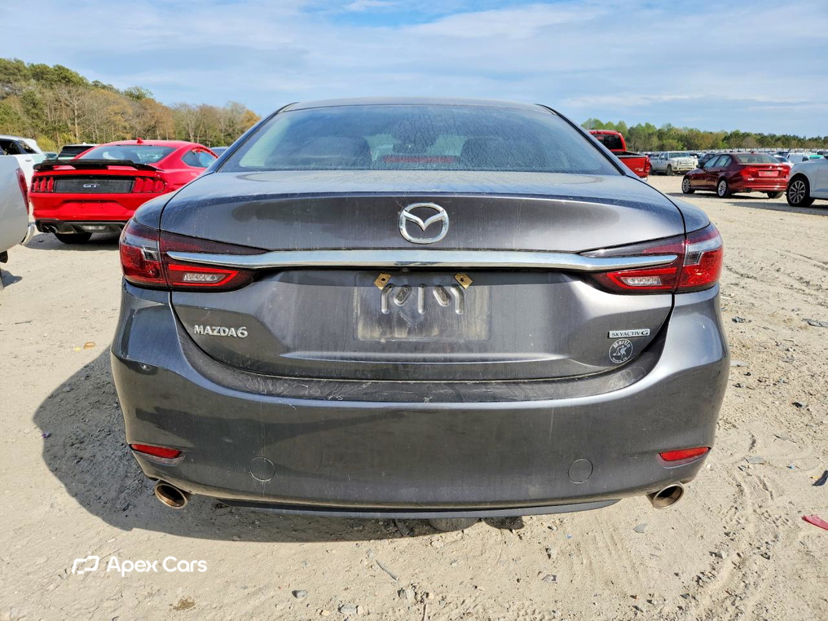 Mazda 6 2021