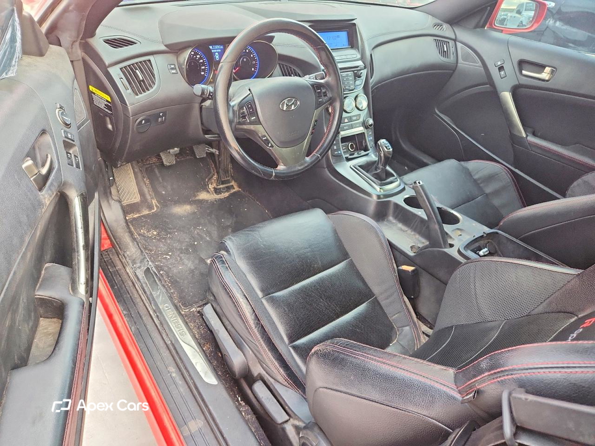 Hyundai Genesis 2015