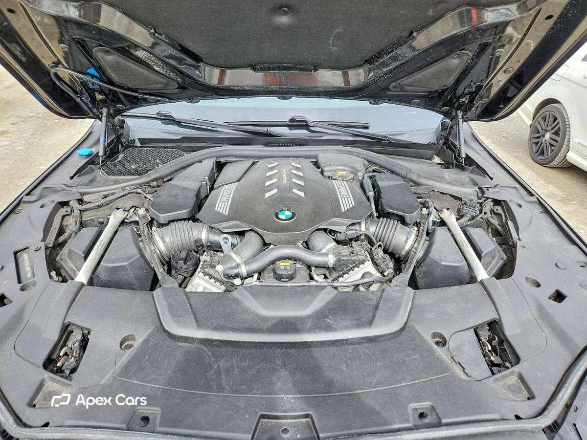 BMW Series 7 2020