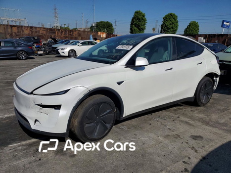 Tesla Model Y 2026 - Zdjęcie 1 z 12