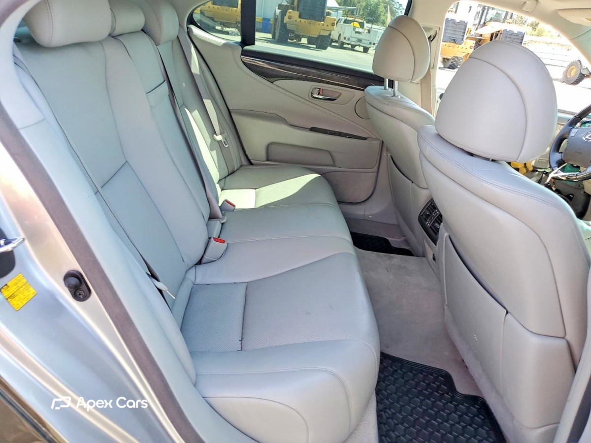 Lexus LS 2008