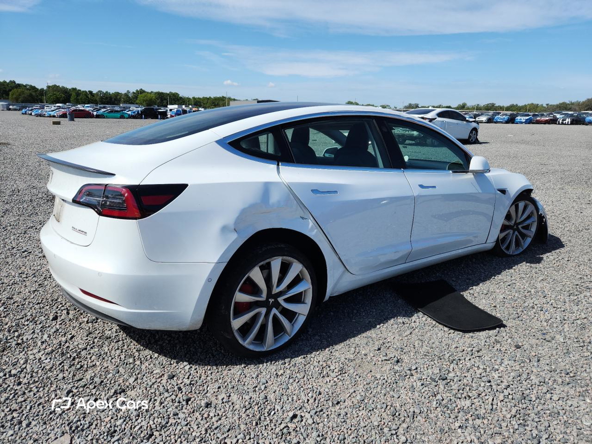 Tesla Model 3 2018