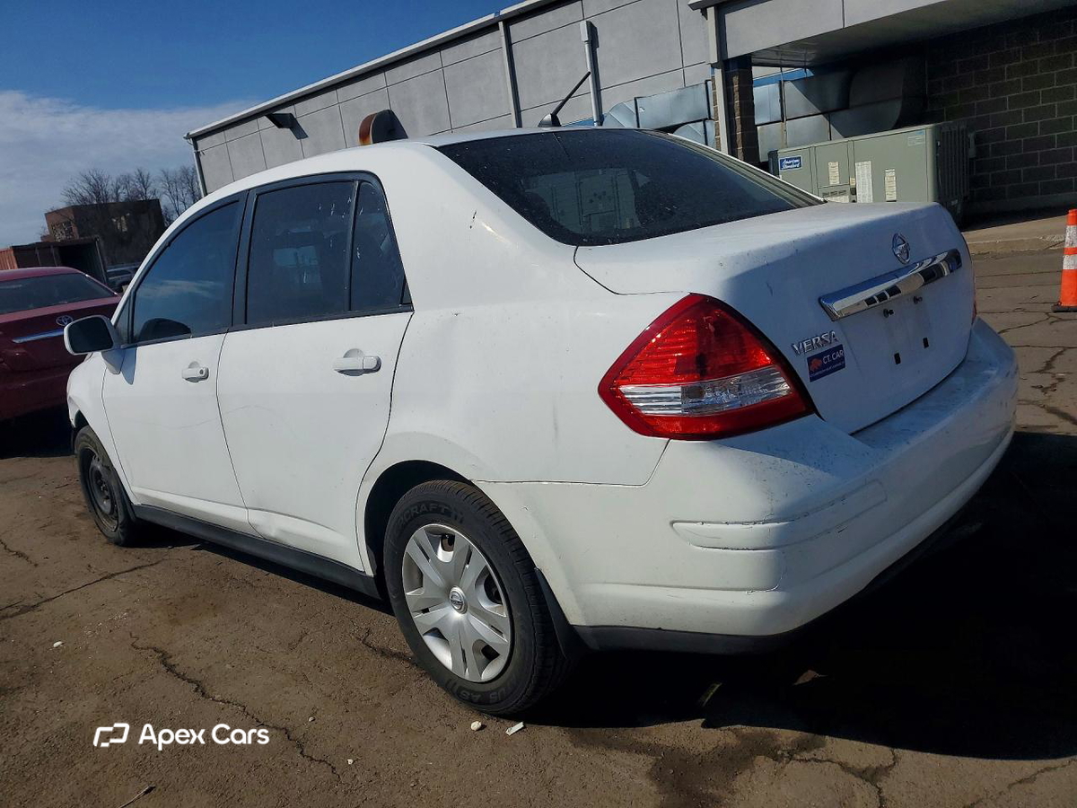 Nissan Versa 2010
