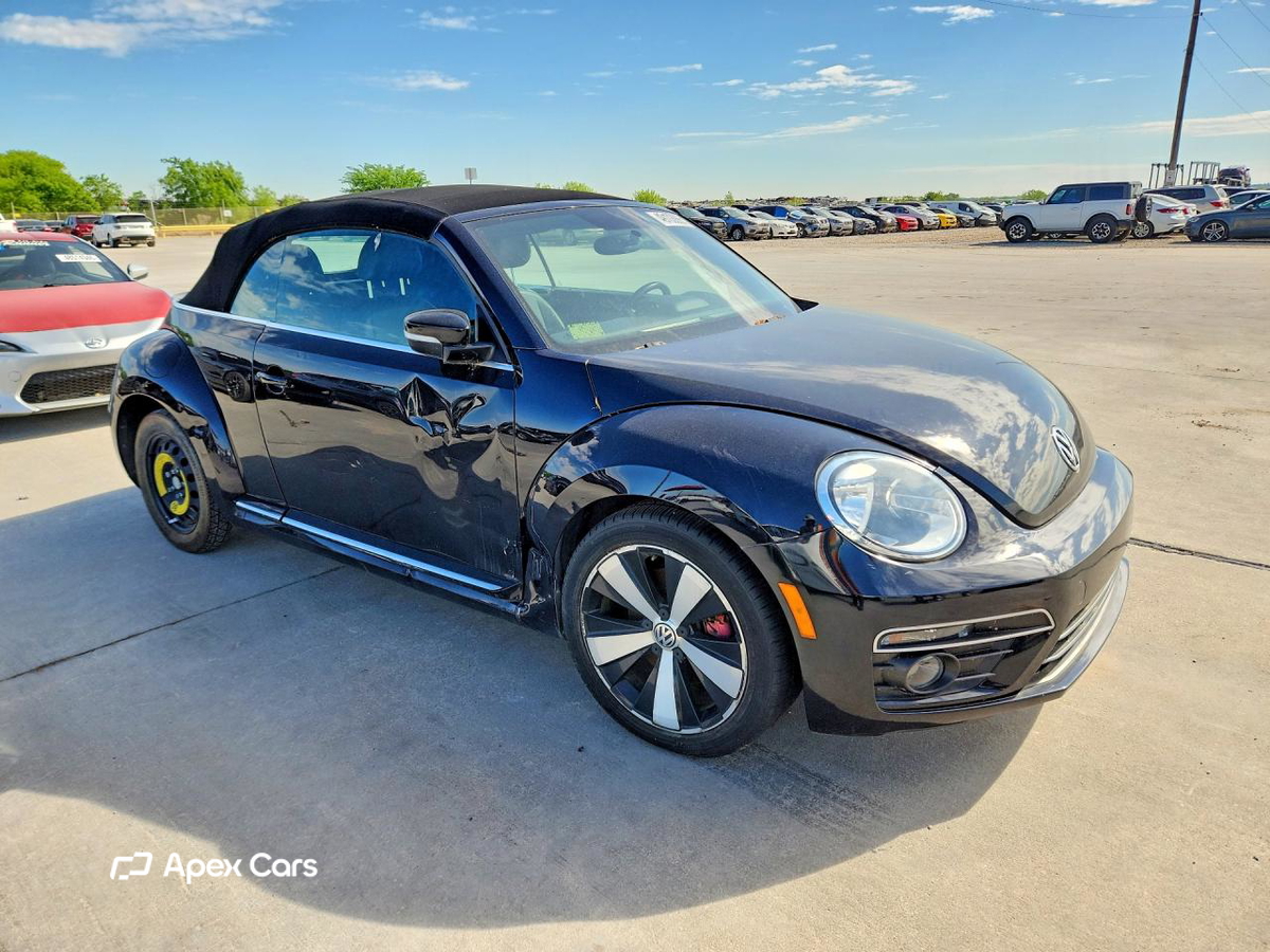 Volkswagen Beetle 2013
