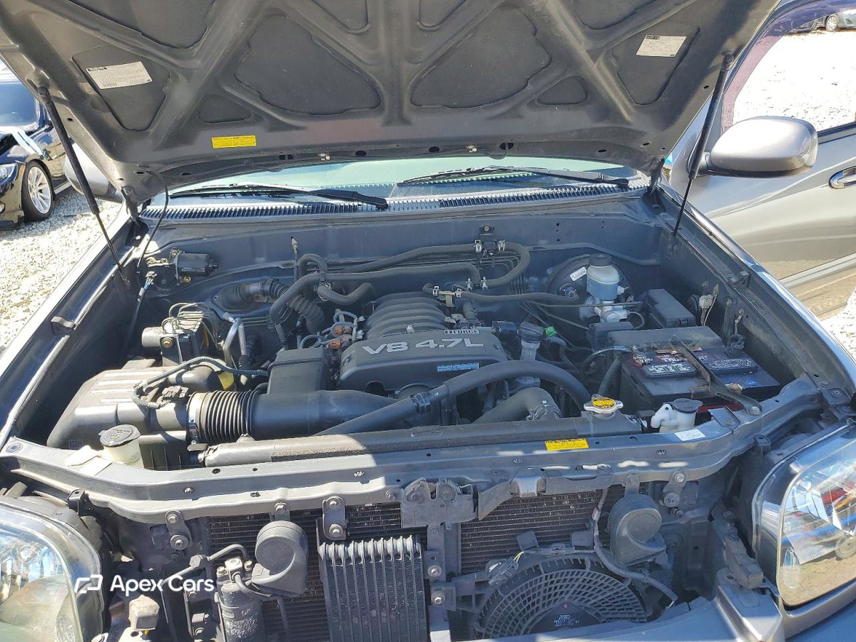 Toyota Sequoia 2005