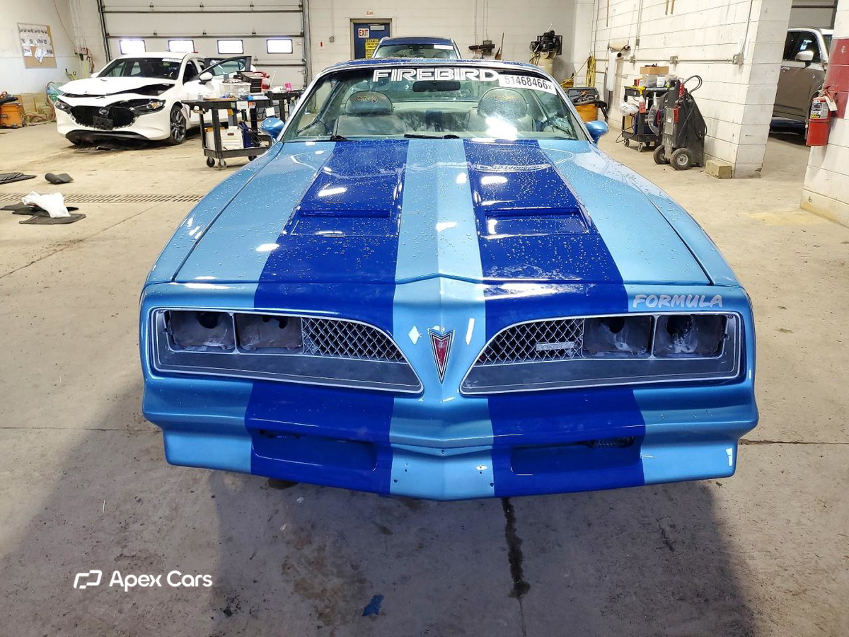 Pontiac  1977