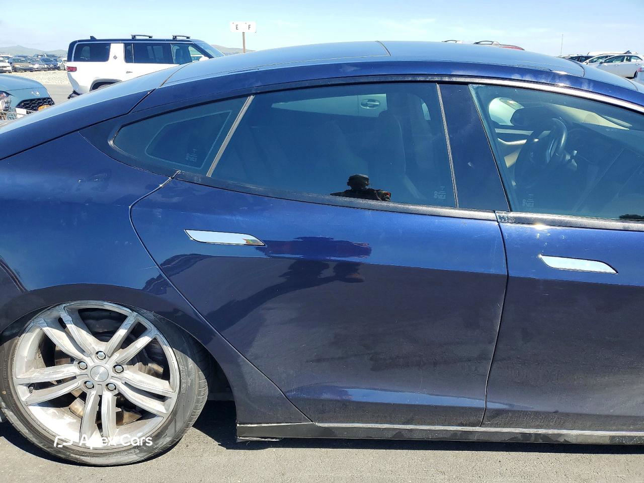 Tesla Model S 2014