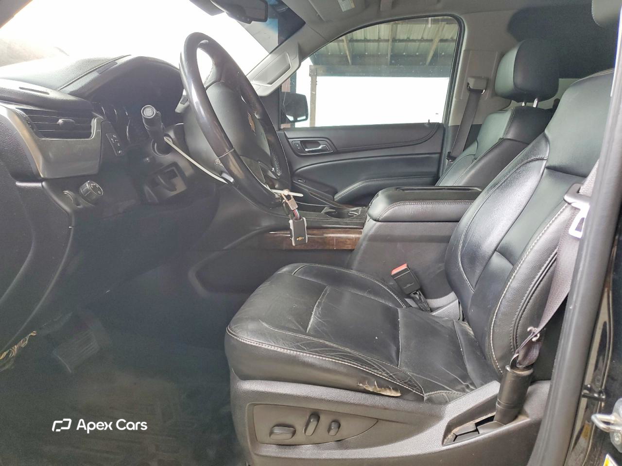 Chevrolet Suburban 2015