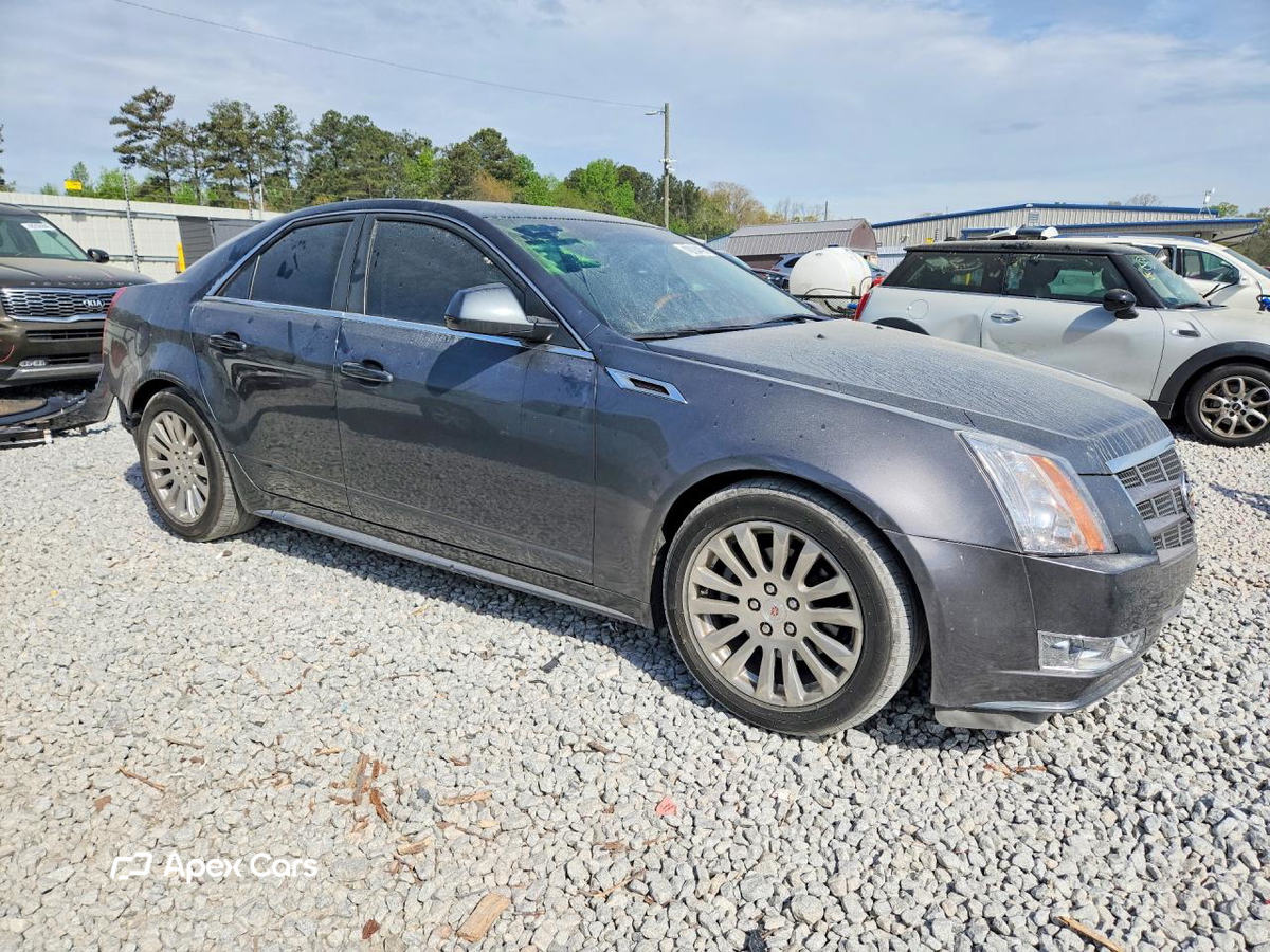 Cadillac CTS 2011