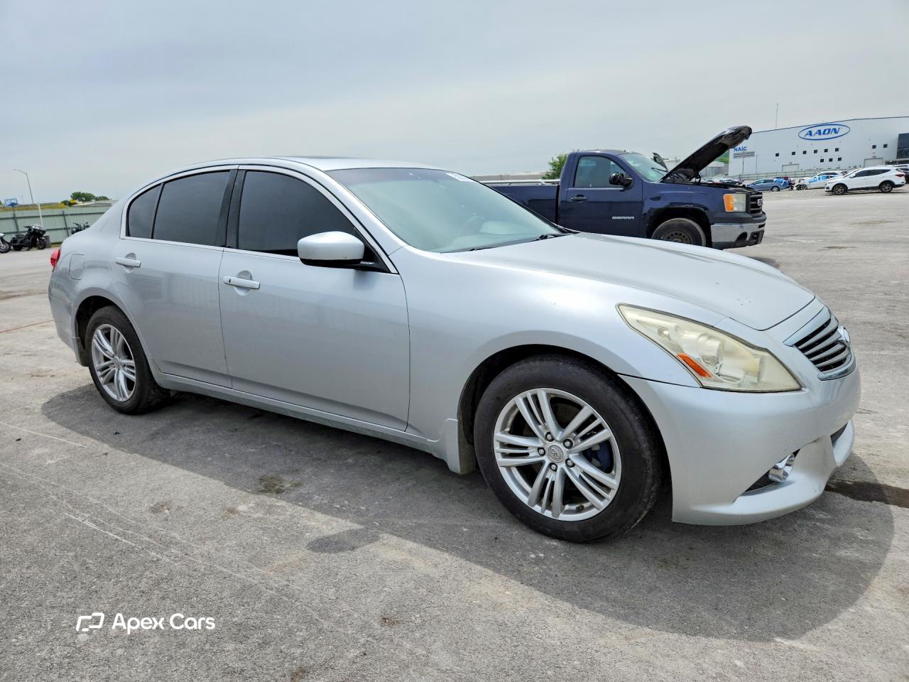 Infiniti G 2013