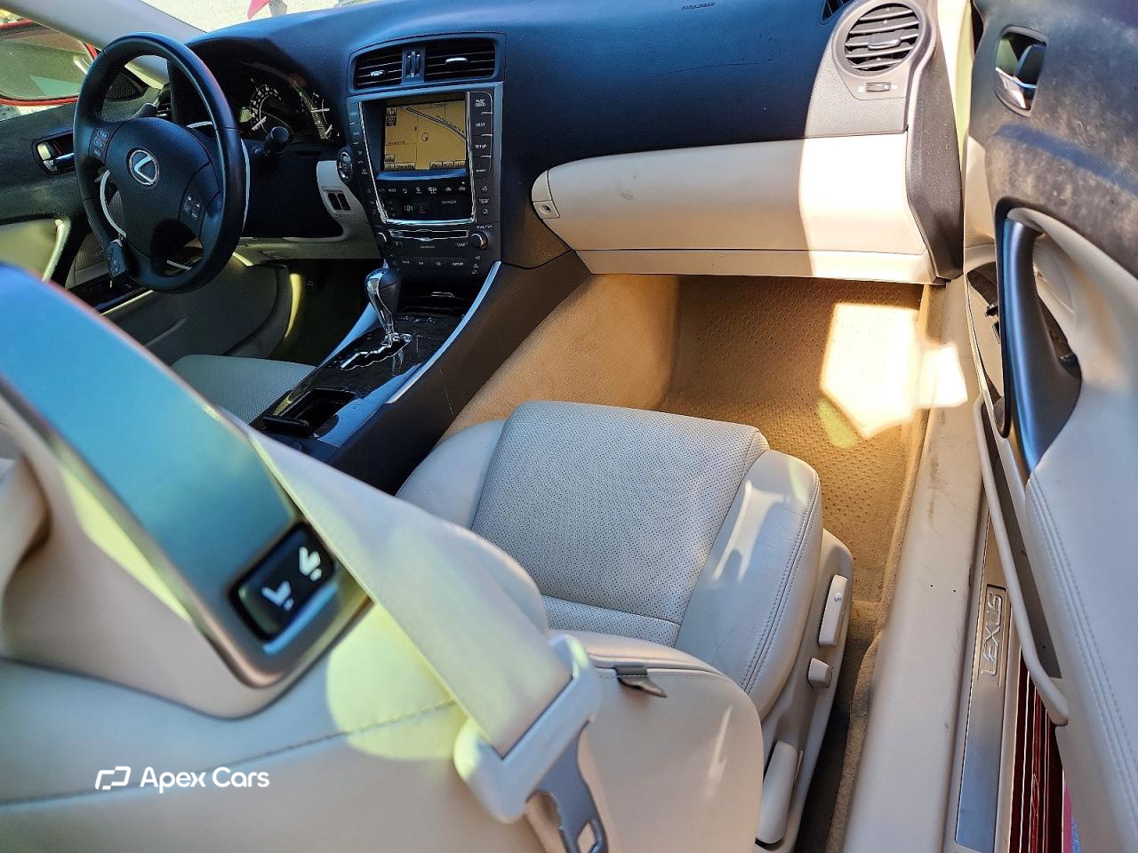 Lexus IS 2010