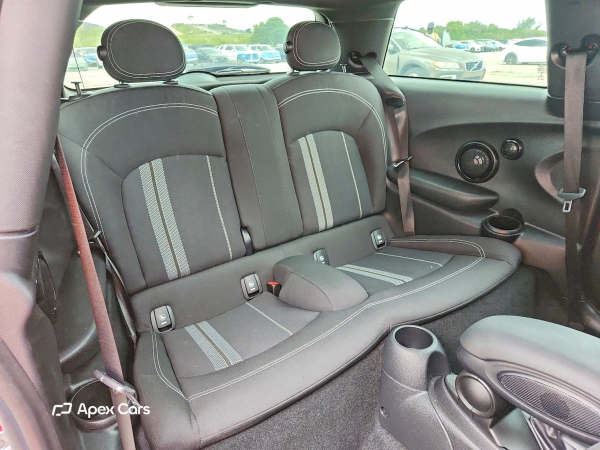 MINI Cooper 2021