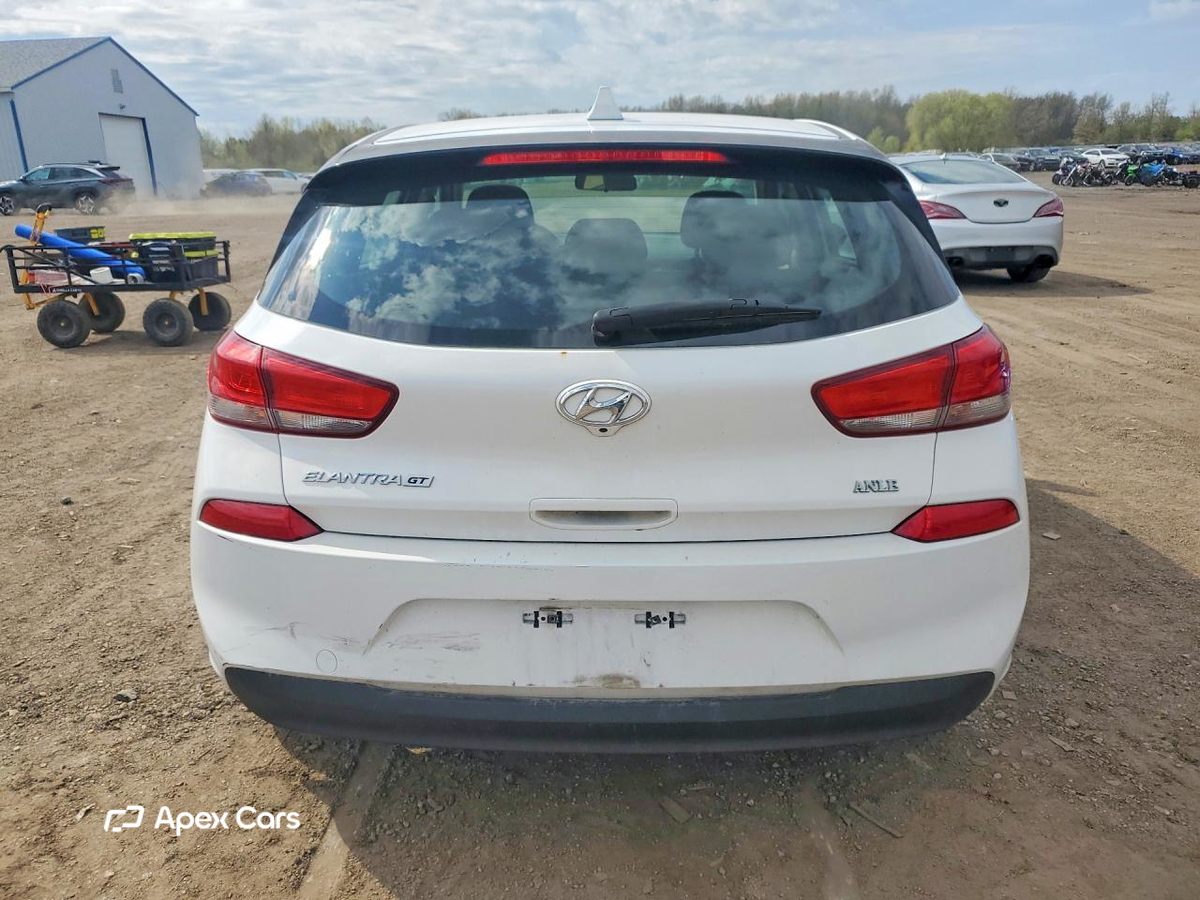 Hyundai Elantra 2018