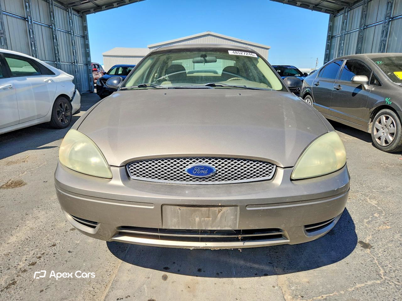 Ford Taurus 2004