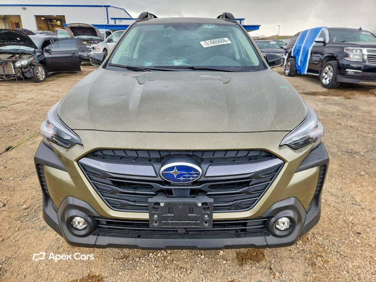Subaru Outback 2025